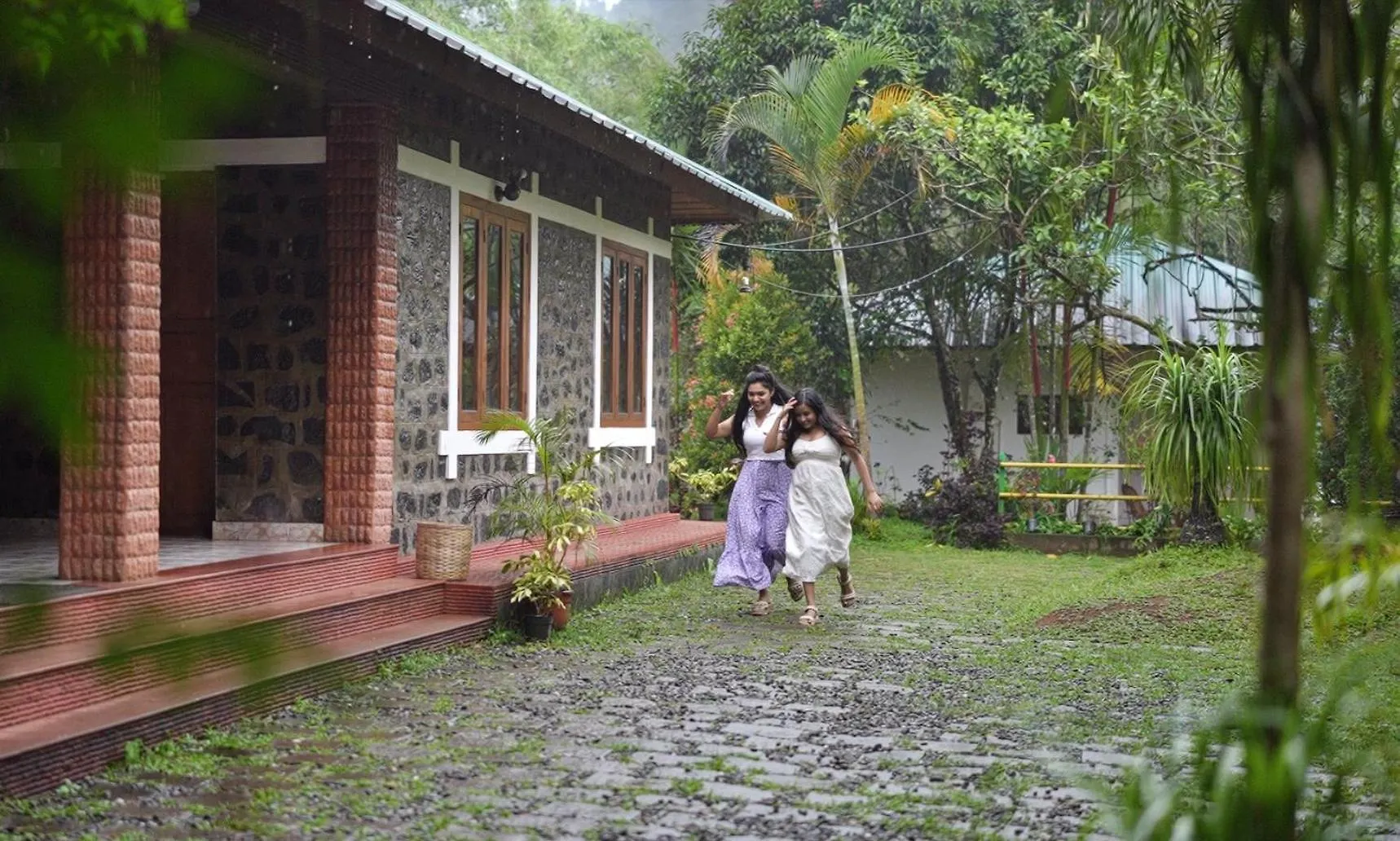 Farm stay Dew Drops Farm Resorts Munnar India